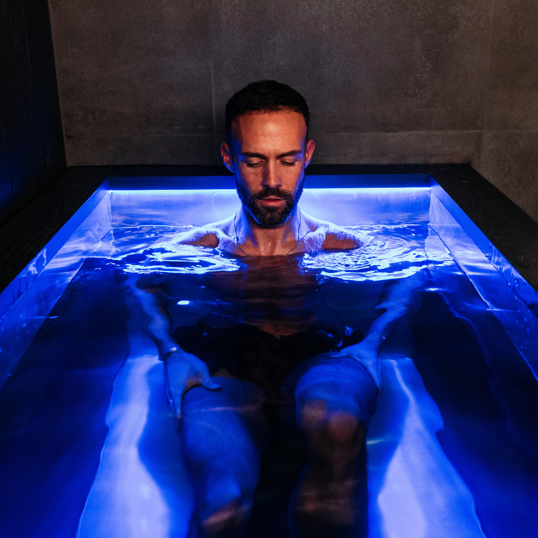 Ice bath in the 1Rebel RESET suite
